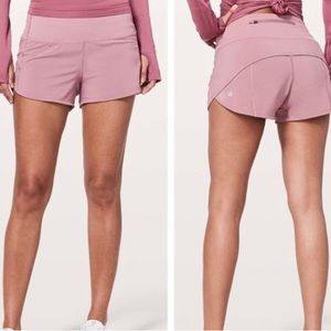 Low Rise 2.5” Lululemon Speed Up Shorts